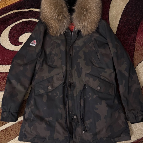 Unisex Original Goose Country Down Parka with Raccoon Fur - Picture 3 of 5